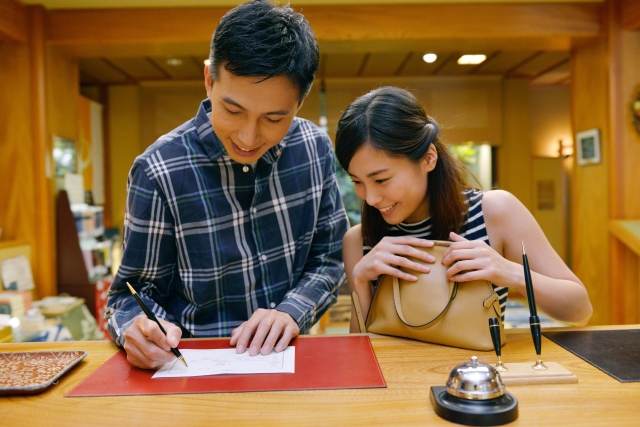 ホテルチェックイン