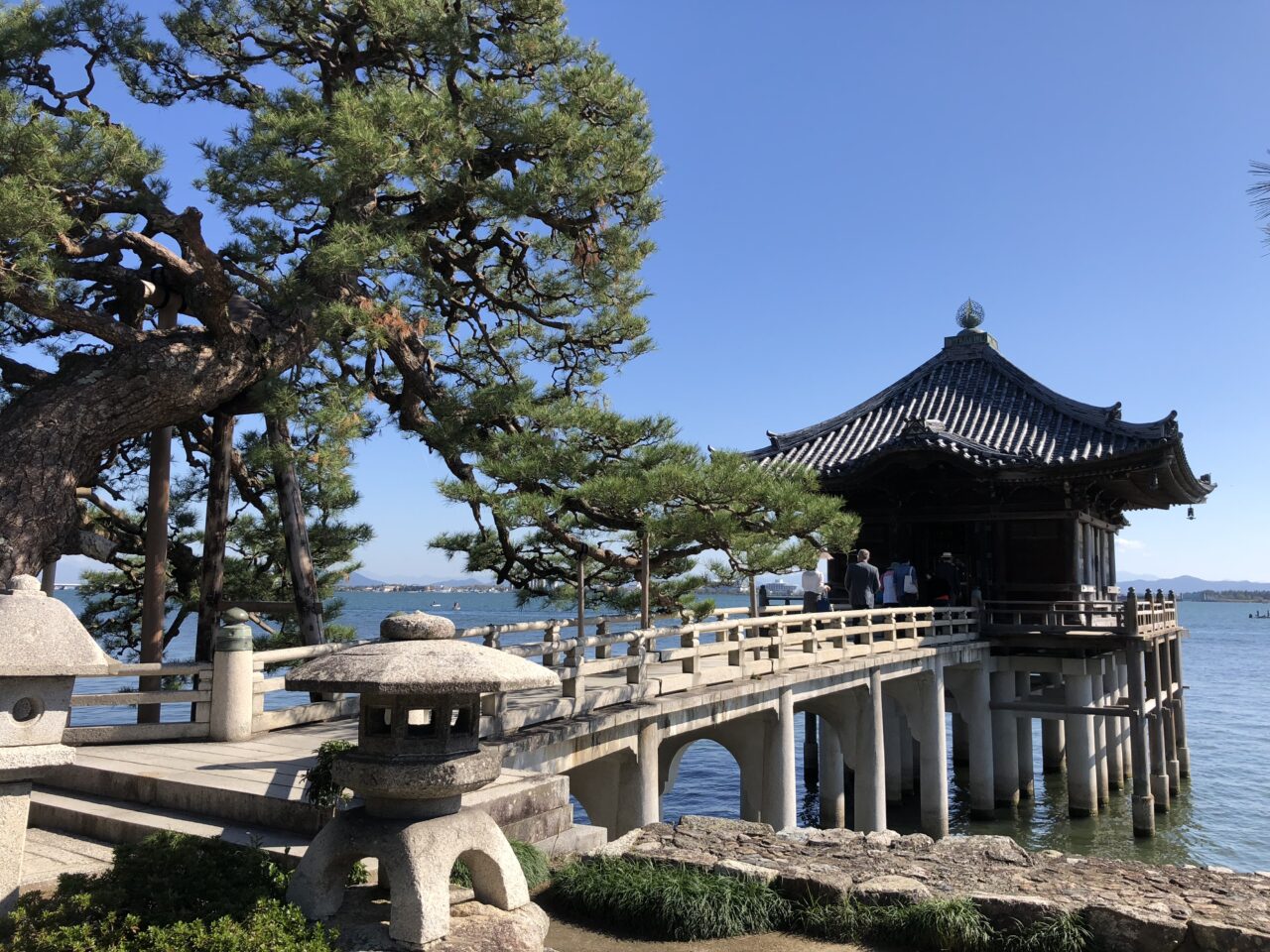 ホンモロコと近江八景を味わう