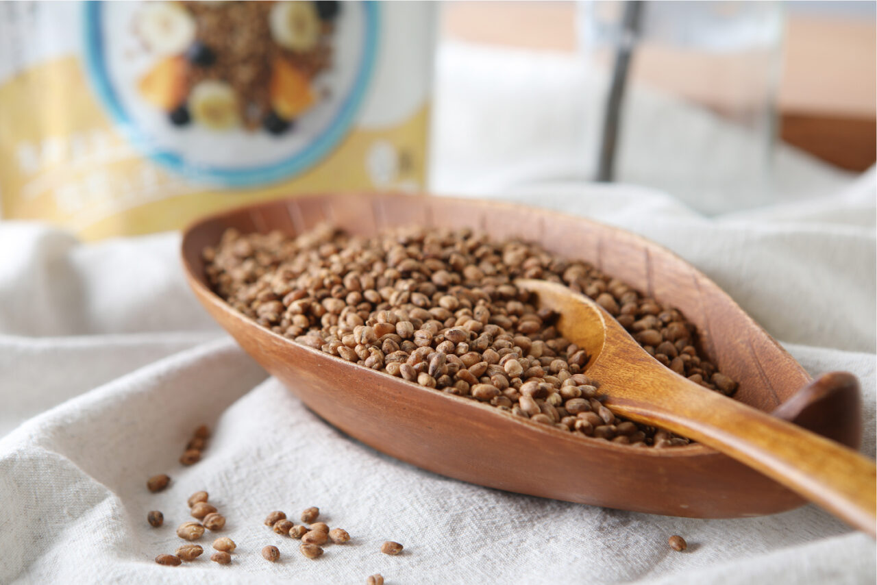 もちむぎシリアル