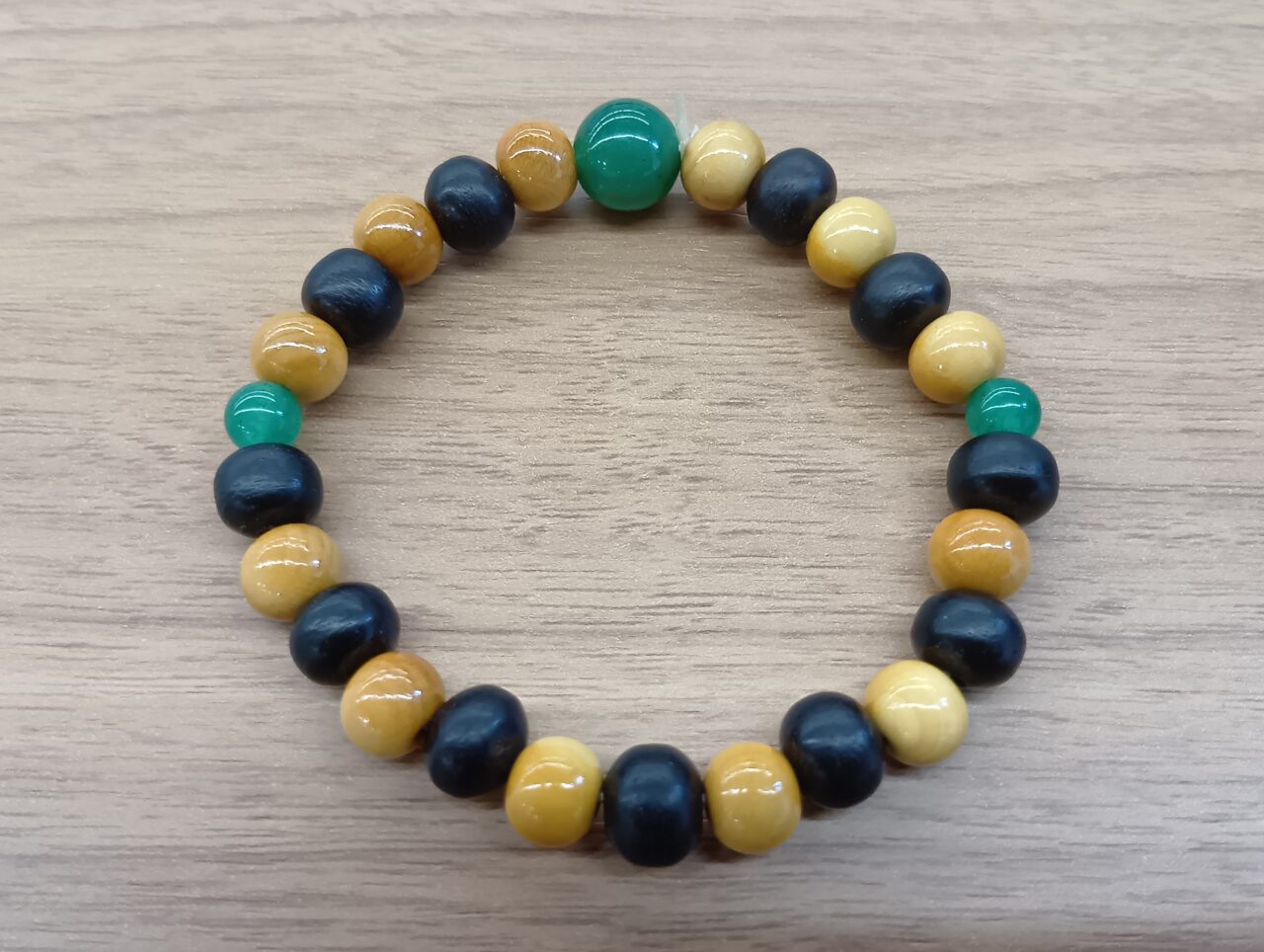 三井寺オリジナル腕輪念珠づくり