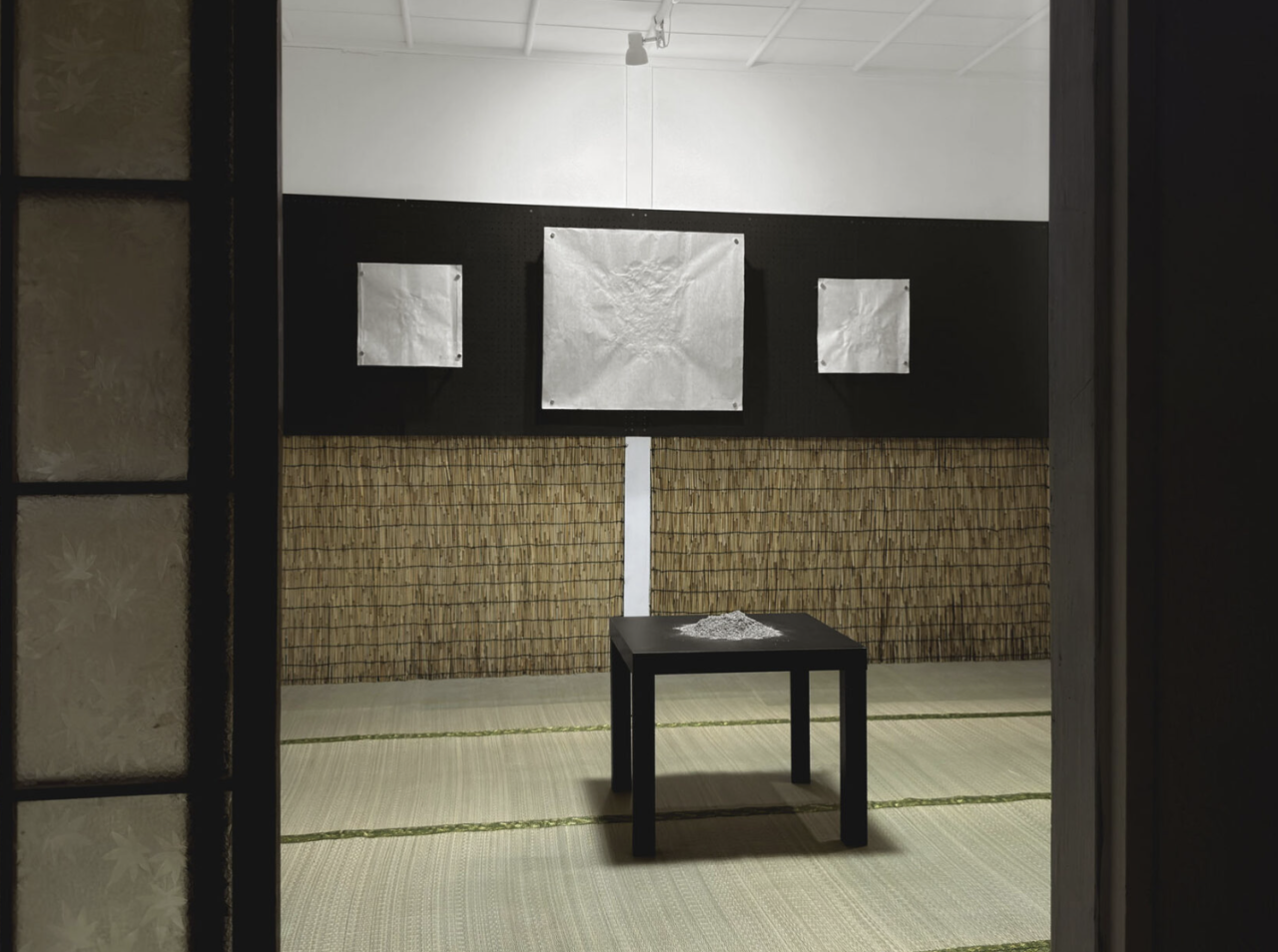 グレブ・イヴァニーによる個展